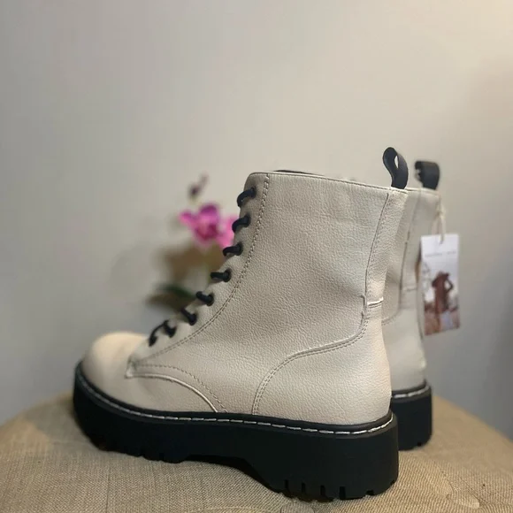 Sincerely Jules “Harley” Combat Boots - Size 8.5 - Picture 7 of 12